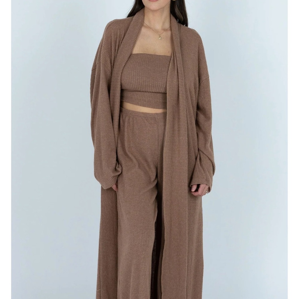 The Foxy Kind -Yacht Club Tube Top Cardigan Pant Set Sedona